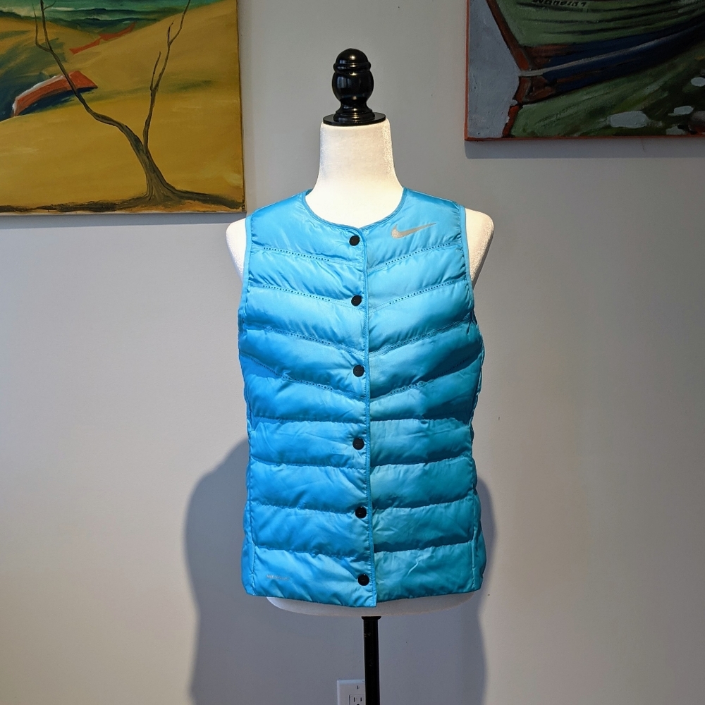 Nike Aeroloft Vest. Size S. EUC.